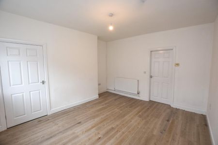 2 bed House - Terraced for Rent - Photo 3