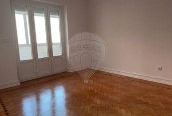 Apartamento T2 em Lisboa