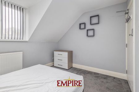 1 bedroom in a house share to rent - Photo 3