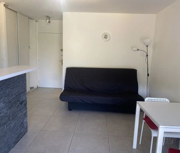 Location Appartement 2 pièces 27 m2 à Cagnes-sur-Mer - Photo 1