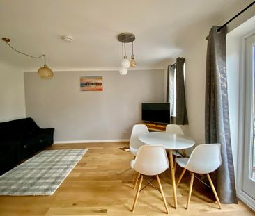 2 Bed Flat, Windsor Hall, E16 - Photo 5