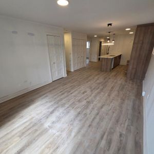 Logement 5 1/2 Neuf Haut de Gamme secteur La Prairie/Candiac - Photo 2