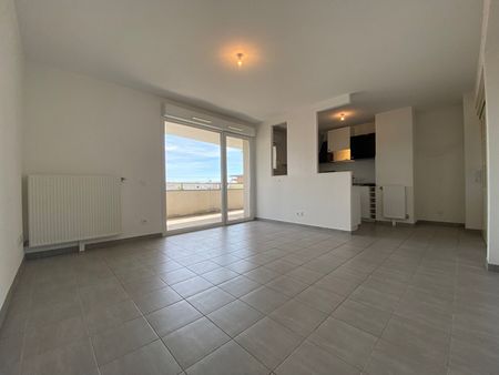 Location Appartement 3 pièces 61m² BESANCON 25000 - Photo 3