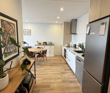 2 bedroom apartment available Te Uru Apartments - Photo 5