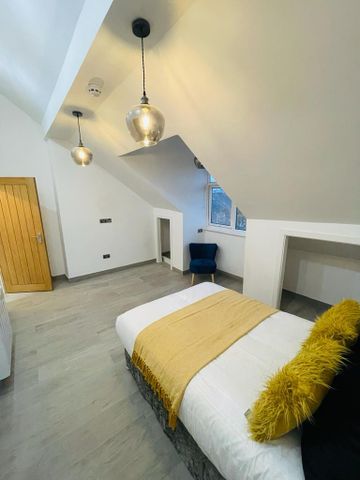 2 bedroom flat to rent - Photo 3