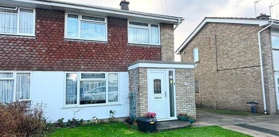 3 bedroom house to rent - Photo 2