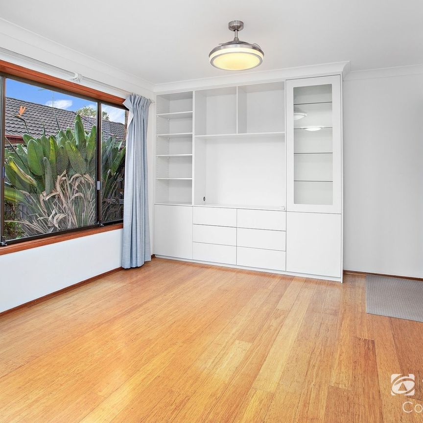 Renovated 2 Bedroom Townhouse in Prime Location - Photo 1