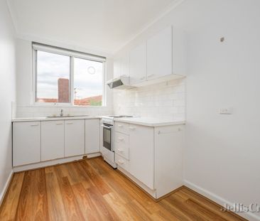 6/465 Brunswick Road, Brunswick West - Photo 3