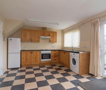5 Rathmore Park, Belfast, BT10 0FW - Photo 2