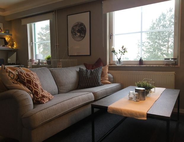 Sidensvansvägen 77 - Photo 1