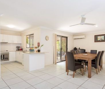 4 Bedroom House in Burleigh Heads! - Photo 5