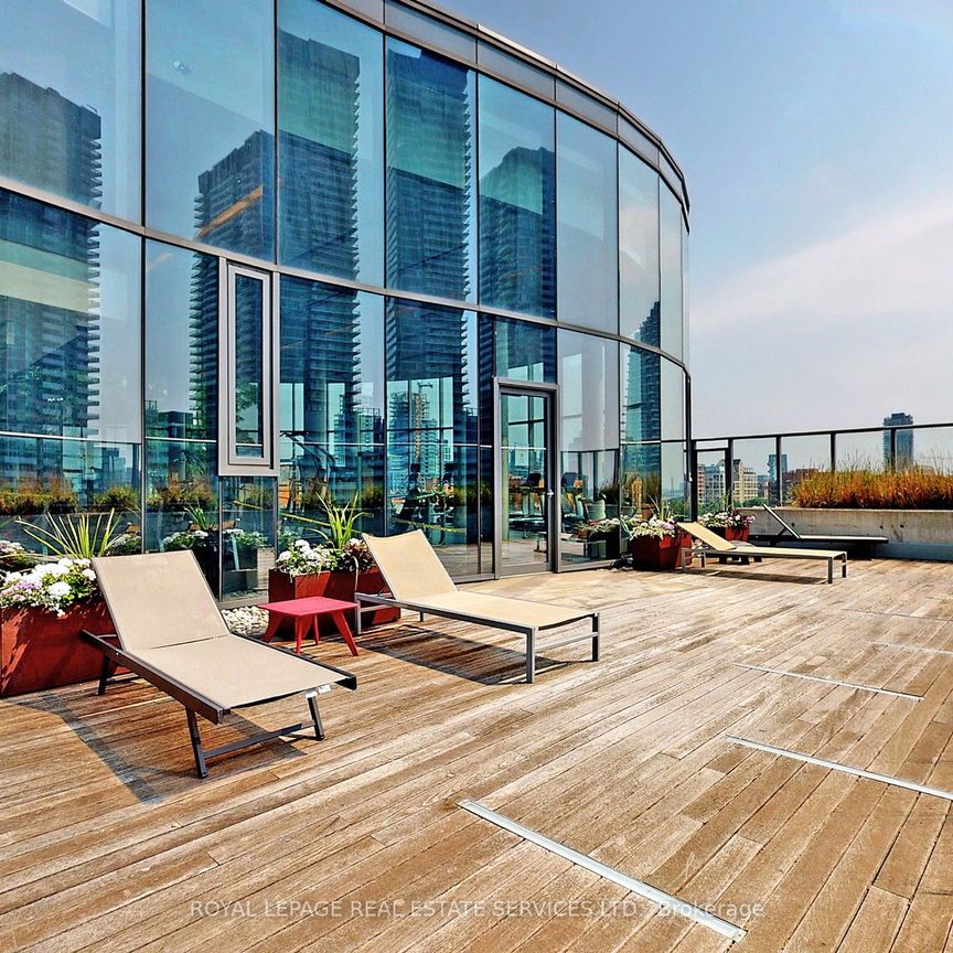 Market Wharf Lofts , #1209 - Photo 1