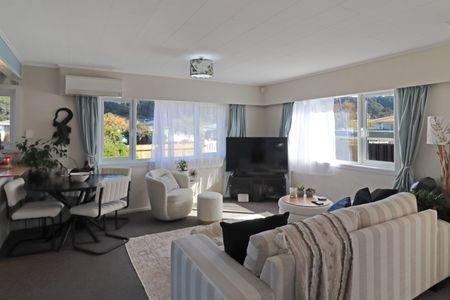 Wainui Living - Photo 4