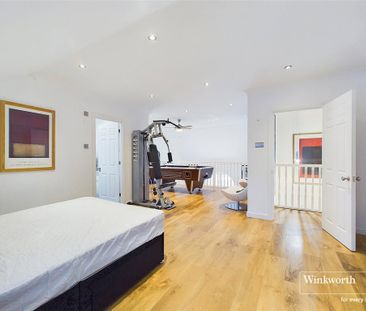 2 bedroom penthouse to rent - Photo 6