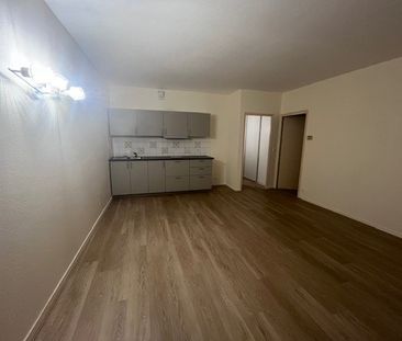 Location Appartement 2 pièces 45m² BESANCON 25000 - Photo 2
