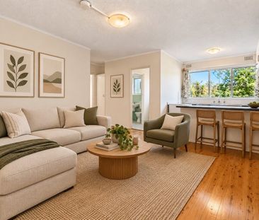 Charming two-bedroom apartment in a prime Lilyfield location - Photo 1