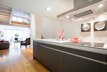 Calle de Valliciergo, Madrid, Community of Madrid 28005