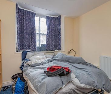 6 bedroom house to rent - Photo 4