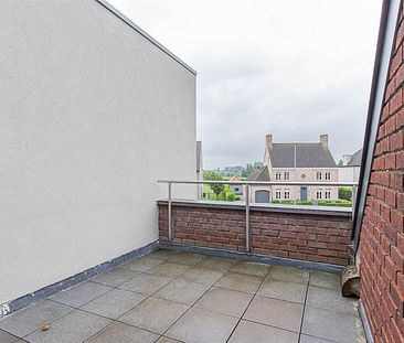 WICHELEN - Lichtrijk duplexappartement mét staanplaats. - Foto 4