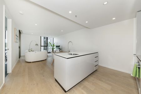 Fully Furnished in the Heart of the City! - Photo 5