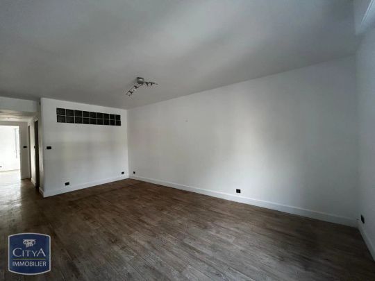 Appartement à louer 2 pièces 56m² - Photo 1
