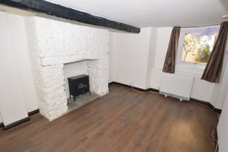 Rose Cottage, 9 South Street, Torquay, Devon, TQ2 - Photo 2