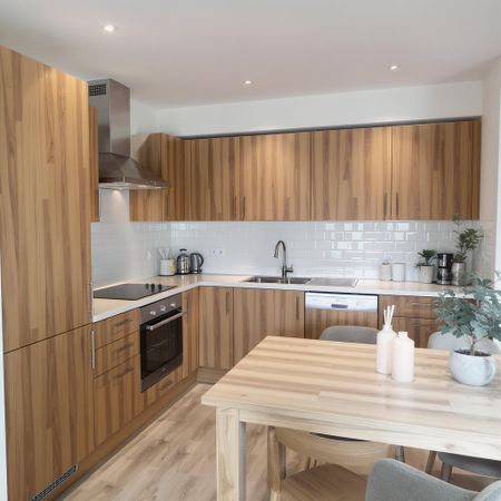 2 bedroom flat to rent - Photo 4