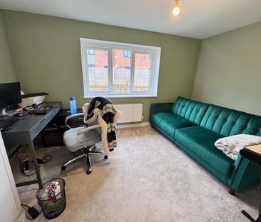 2 bedroom House To Let Total Size: 765 SQ FT - Photo 6