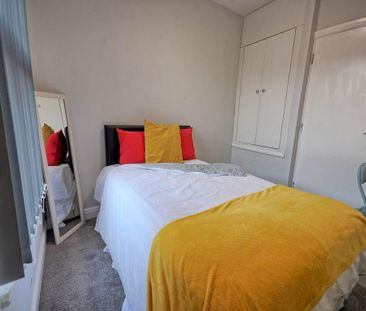 4 bedroom house share to rent - Photo 6