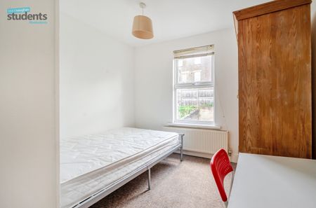 7 bedroom terraced house to rent - Photo 3