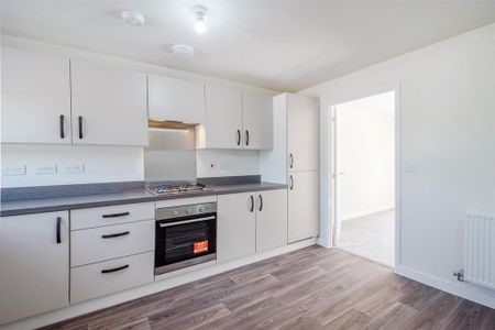 3 bedroom end of terrace house to rent - Photo 5