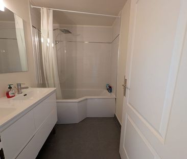 Location Maison 6 pièces 156m² - Photo 1