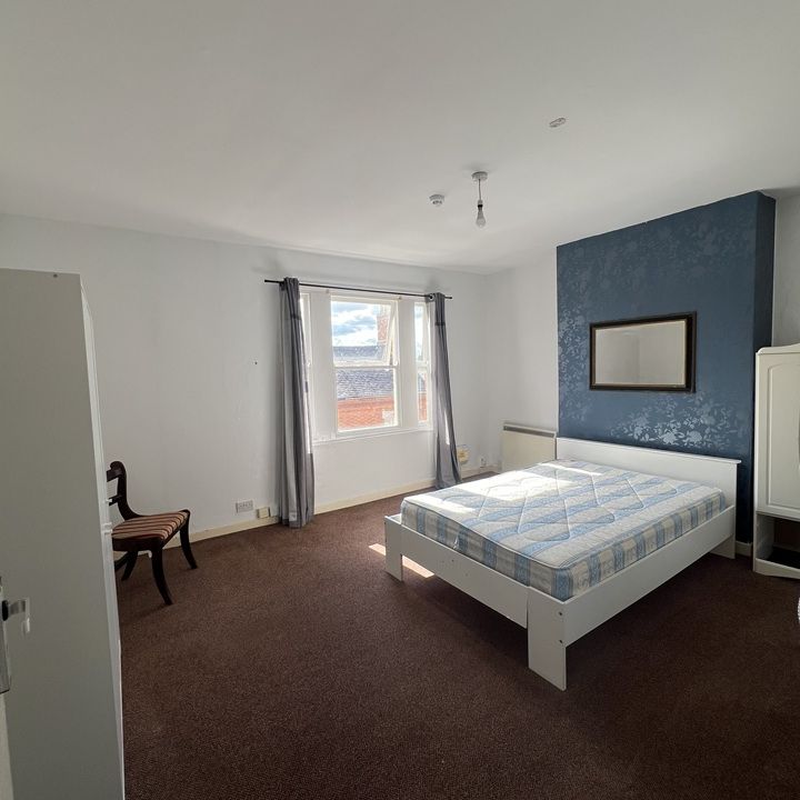 1 Bed Flat, Gotham Street, LE2 - Photo 1
