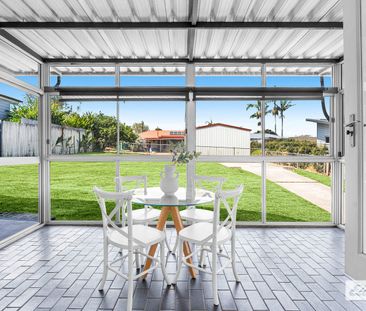 Renovated Perfection Meets Bayside Lifestyle - Photo 1
