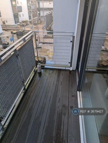 1 bedroom flat to rent - Photo 4