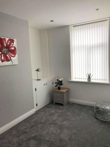 1 bed house share to rent in Burnley Road, Burnley, BB10 - Photo 3