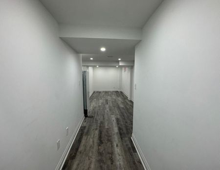For Lease - 16 Napoleon Crescent Unit# ( lower level ), Brampton, Ontario - Photo 3