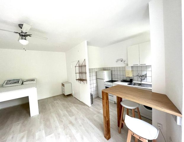 Wunderschöne möblierte 1-Zimmer Wohnung in Neukölln - Photo 1