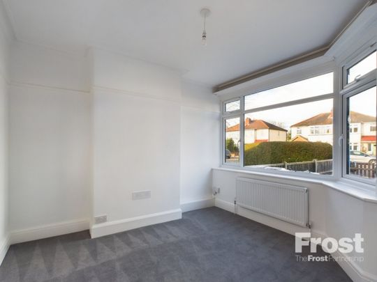 Petersfield Road, Staines-upon-Thames, Surrey,TW18 - Photo 1