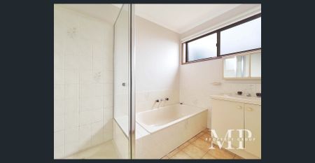 Great Location on Quiet Street - Photo 3