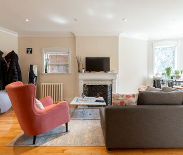 For Lease - 110 Lowther Avenue Unit# Main, Toronto, Ontario - Photo 5