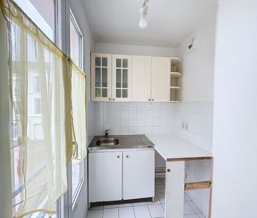 Location Appartement 1 pièce 22m² - Photo 2