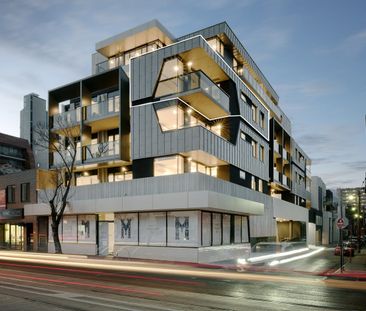 Customised Light-filled Living in the Heart of Prahran - Photo 5