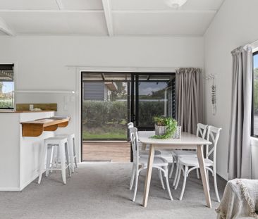 Tidy House For Rent! (3 Bedroom House) - Photo 5