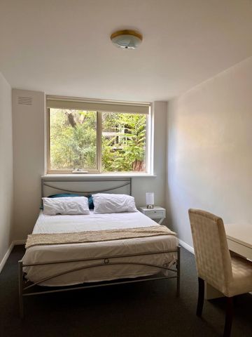 South Yarra - Photo 3