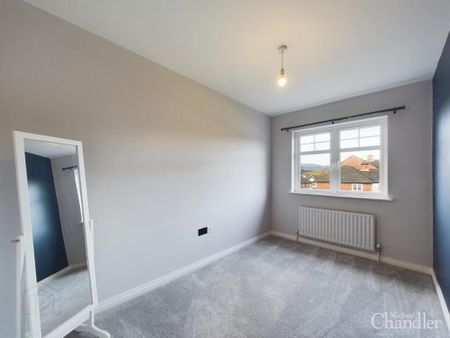 10 College Drive, Belfast, BT7 3LF - Photo 4