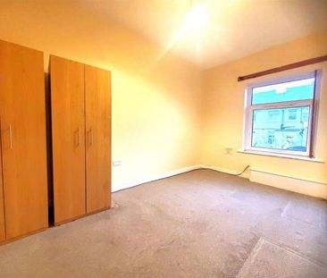 Hall Avenue, Thornton Lodge, Huddersfield, HD1 - Photo 4