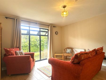 5 Emerson Court, Emerson Avenue, Salthill, Galway - Photo 2