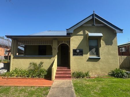 Tamworth Furnished Accommodation - West Tamworth - Photo 2