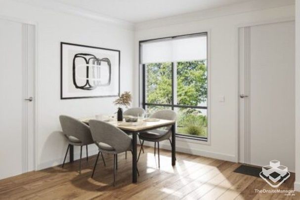 Near New Townhouse Double Garage. - Photo 1